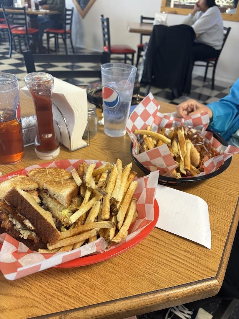 B's Family Dining
